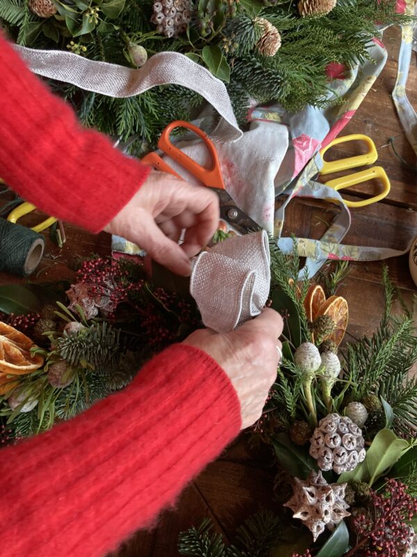 Christmas wreath workshop: Sun 7 December @ The Up in Arms - Image 4